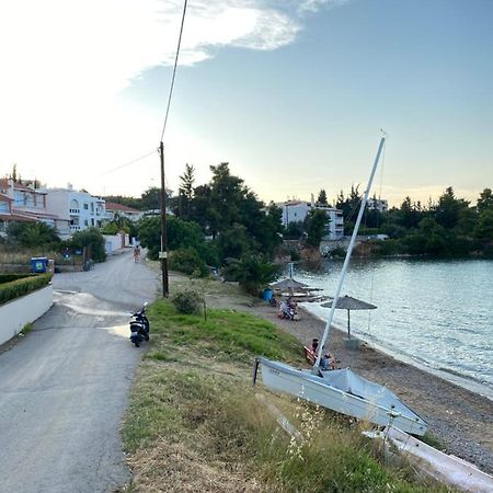 Seaside One-Bedroom On Chalkis Esterno foto